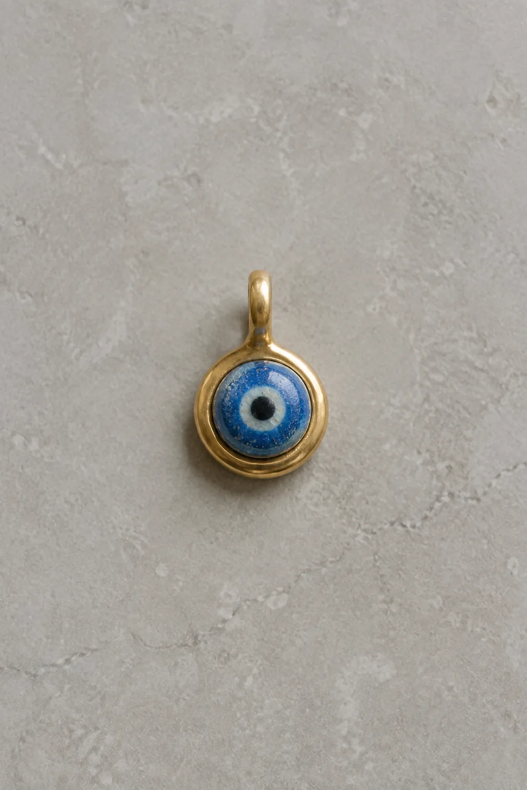 Colección del colgante Oculi, archivada