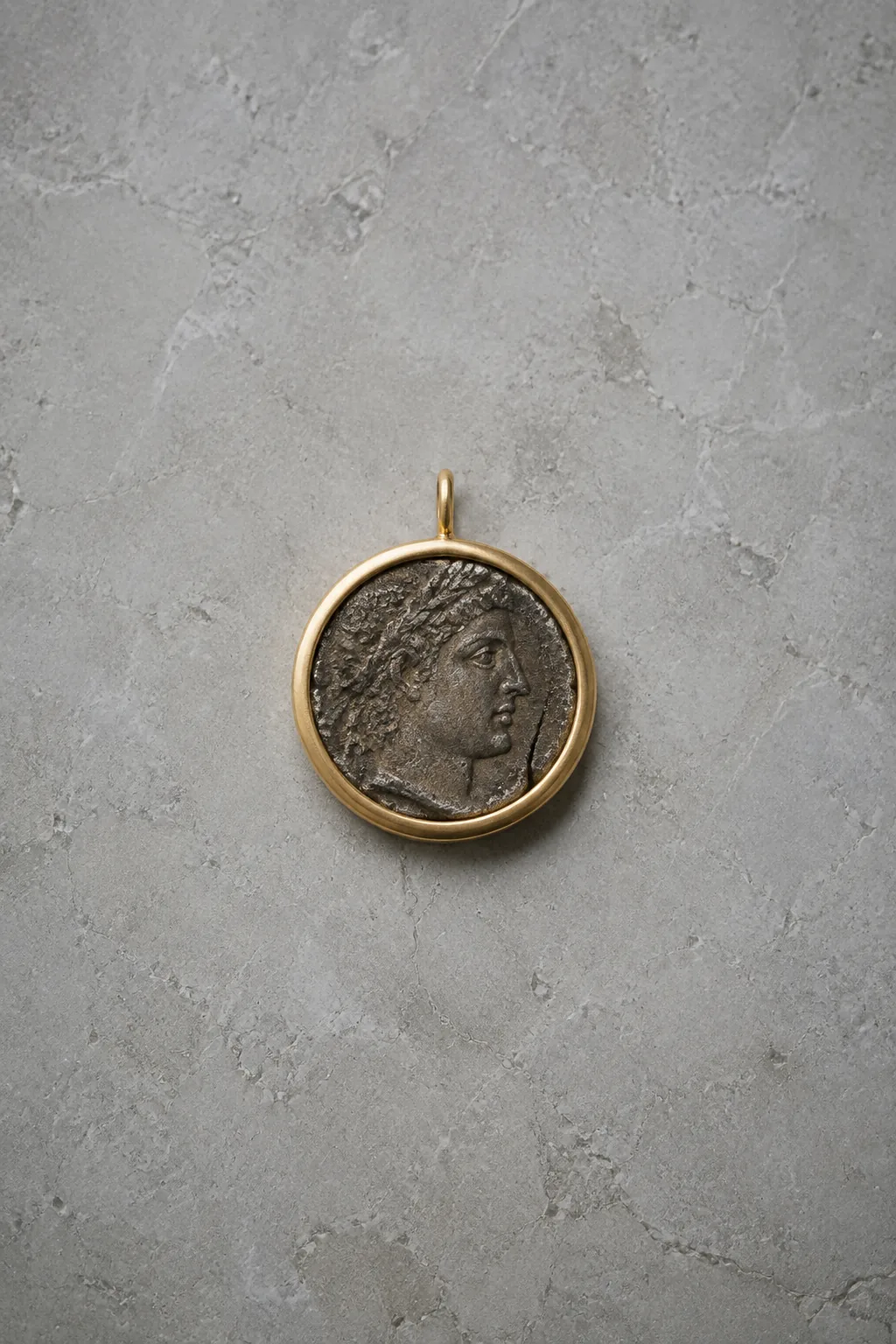 Archived Aurelia pendant collection