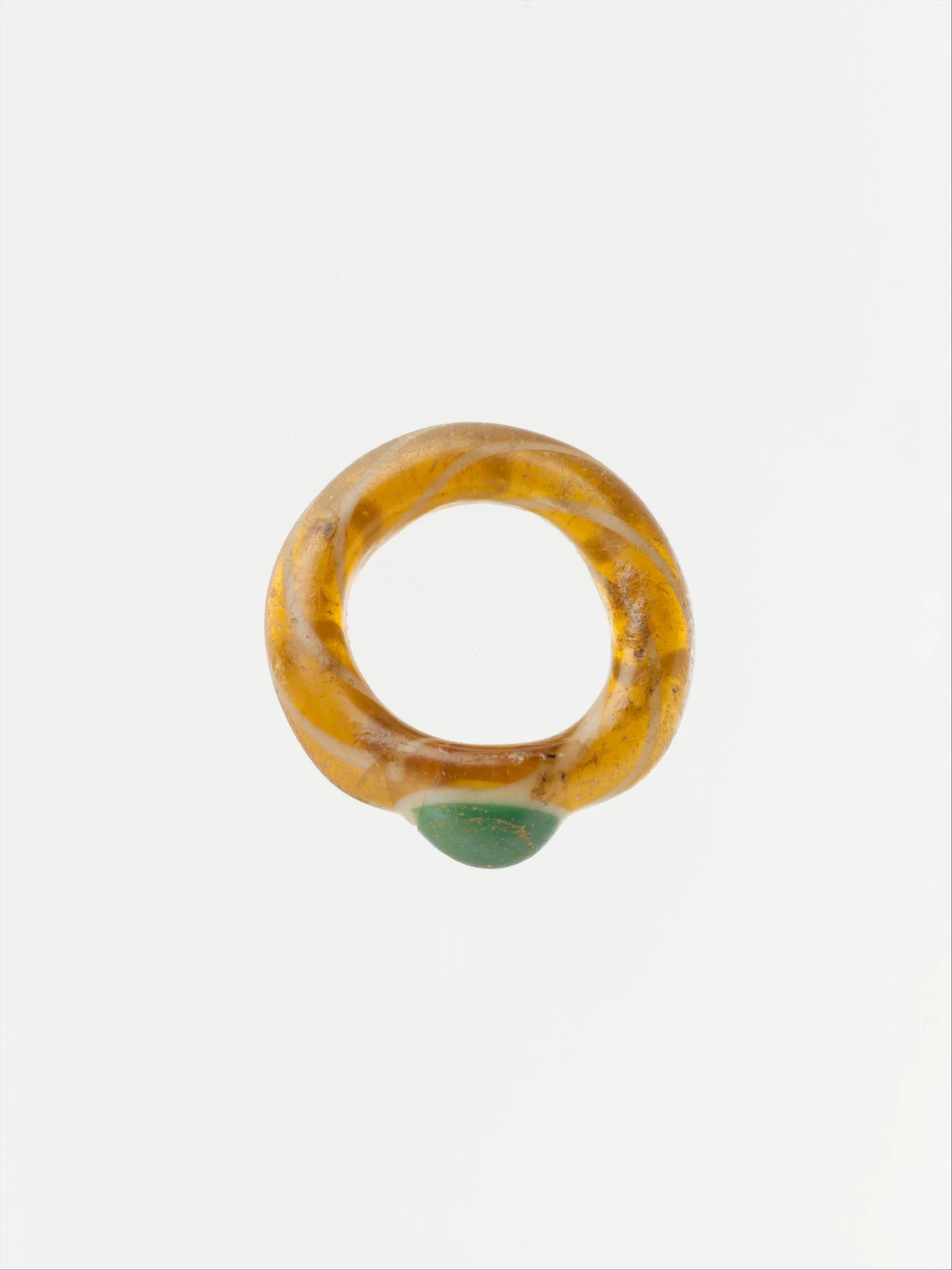 Roman glass finger ring of the 1st century A.D. in the Metropolitan Museum of Art